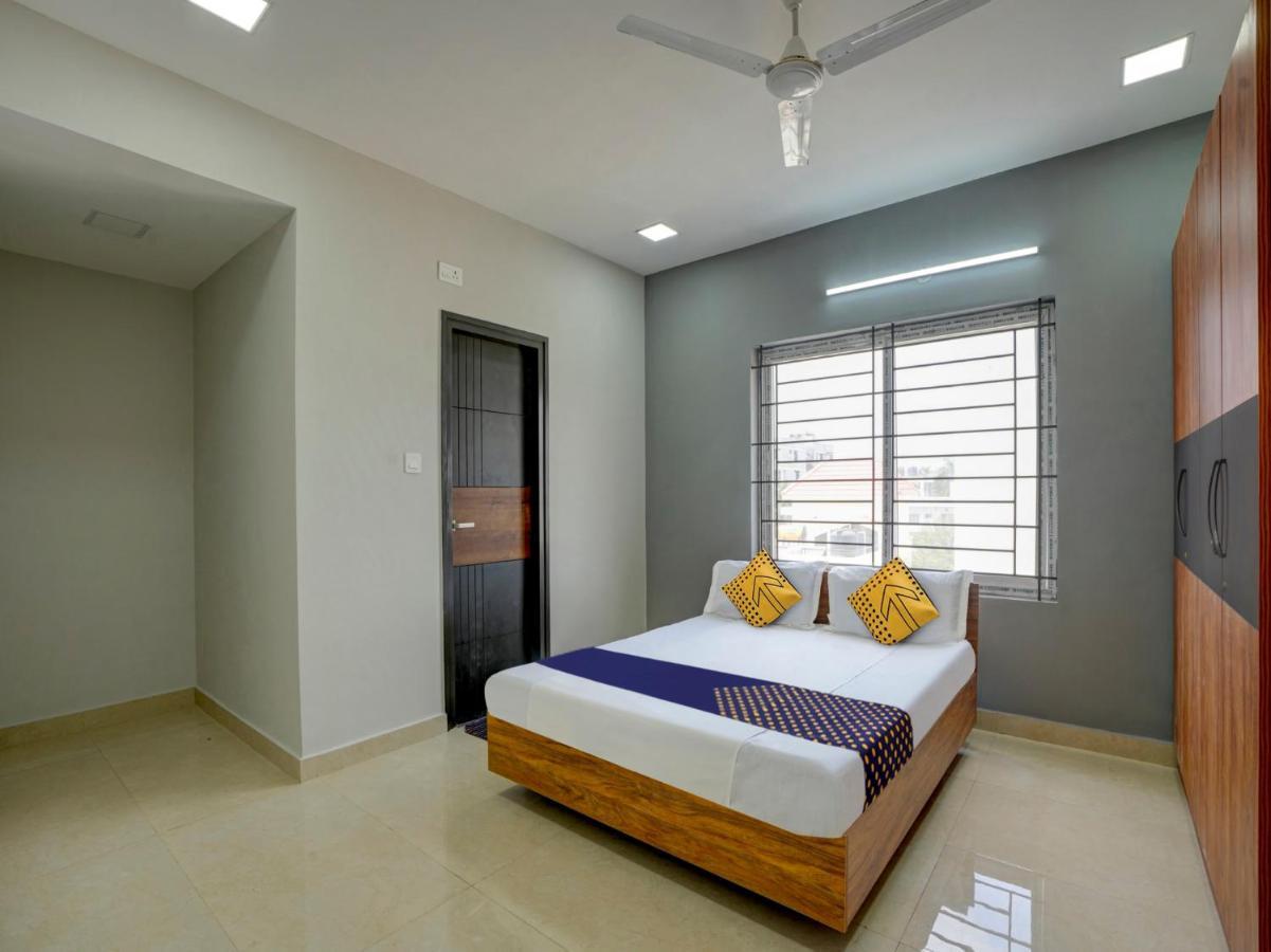 Spot On Helloworld Castle Prague Bangalore Exterior photo
